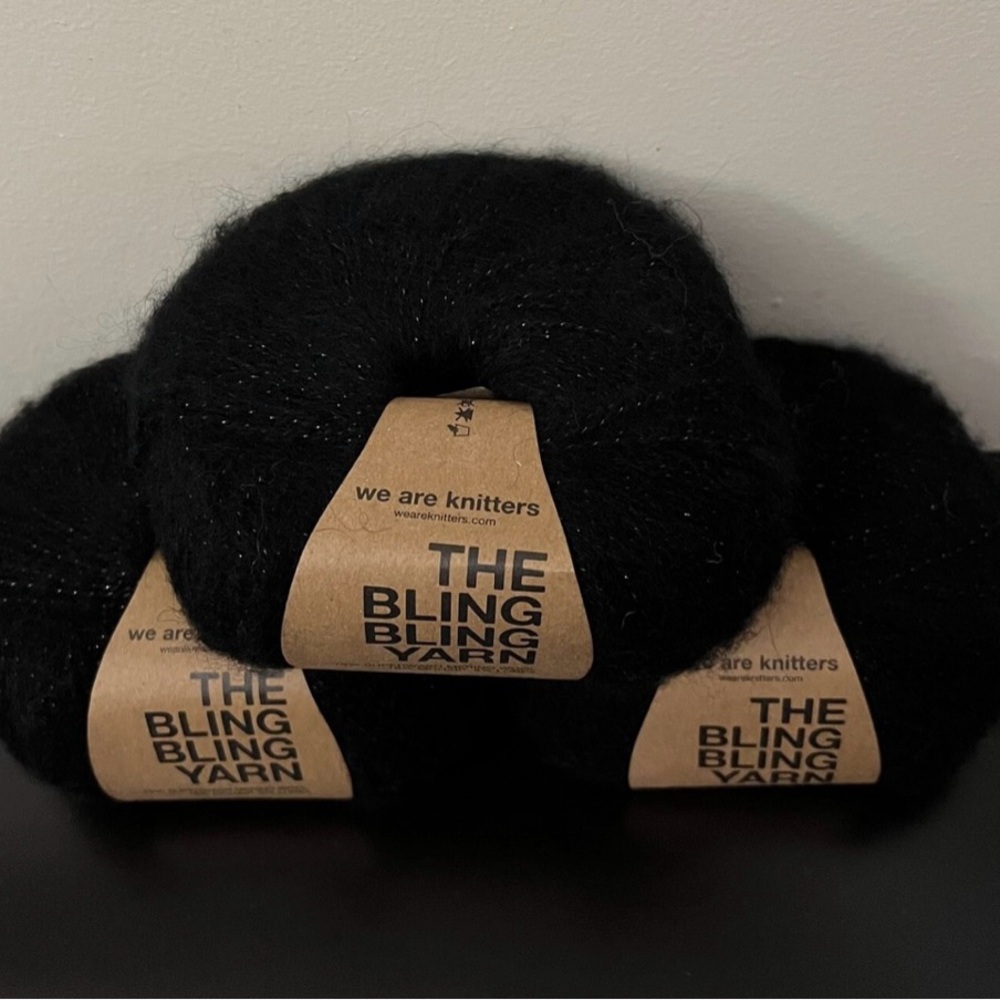 We Are Knitters - The Bling Bling Yarn - Picture 6 of 8